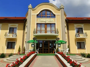 Termál Hotel Pávai Gyógyszálló ***