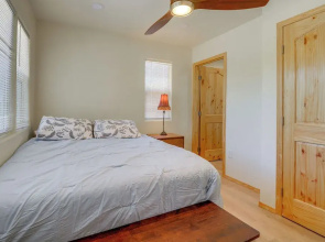 Dog Friendly! Peaceful Wooded Retreat in Prescott