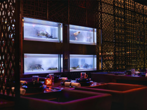 Grand Hyatt Mumbai Hotel and Serviced Apartments