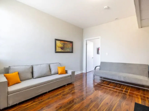 Chic 1BR Retreat Perfect for Niagara Falls Trips