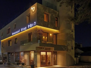 PBr7 Hotel Unusual Stay