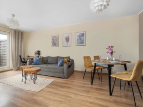 Wroclaw Apartment With Bathub by Renters