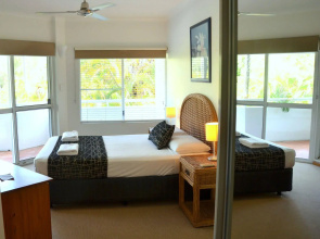 Beach Terraces- Port Douglas