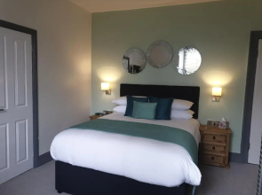 Compston House B&B - Adults Only