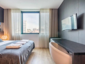 NEW! Galé Modern Apartment(elevator,parking) 446