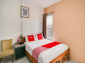 OYO 90024 Botania Homestay and Cafe