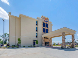 Comfort Suites West Monroe near Ike Hamilton Expo Center