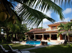 Castello Beach Hotel