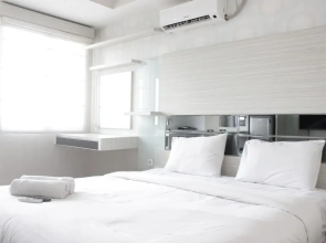 Spacious Studio Room at Sudirman Suites