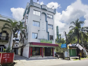 Classic Lodge By OYO Rooms