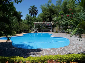 Terra Luna Lodge