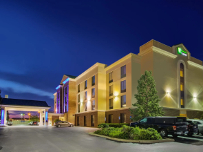 Holiday Inn Express & Suites Fort Wayne by IHG