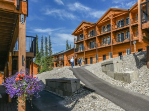Denali Bluffs Hotel