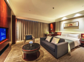 Chongqing River Hotel