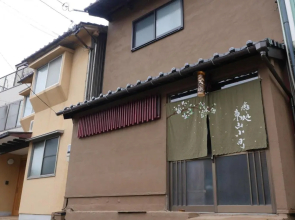 Higashiyama Komachi