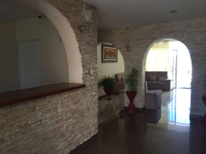 Casa Mores Inn