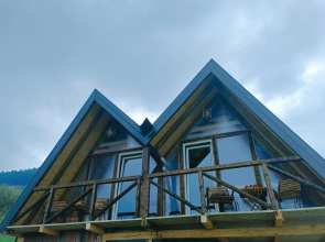 Bosnian Pyramid Glamping