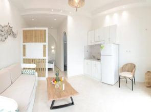 Almiriki Naxos Beachside Living
