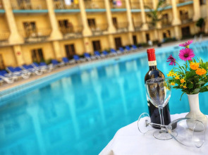 Blue Sea Bugibba Hotel & Apartments