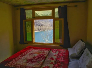 Sarkar Hotel kachura
