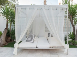 Perfect Athenian Villa