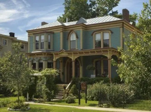 The Croff House Bed & Breakfast