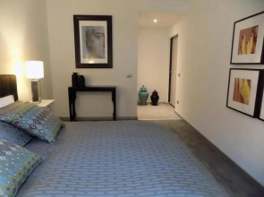 Hs4U ArtGallery Design apartment