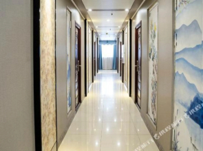 Shuhuai Hotel (Chengdu Dufu Thatched Cottage)(舒怀酒店(成都杜甫草堂店))