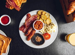 Village Hotel Farnborough