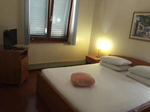 Americana Luxury Apartments