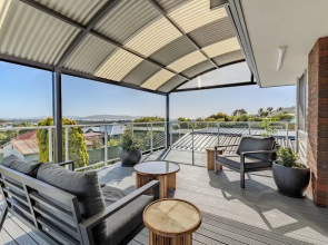 Seaview Heights by the BnB Collection