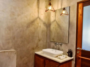 ZIN Berawa Villas & Bungalow