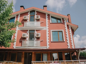 Ayisigi Hotel