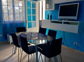 Casa vacanza Lizzie, 8 minutes walking from the beach