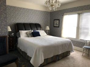 Tayberry Victorian Cottage B&B