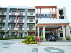 Esakki Resort Fivefalls