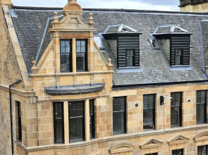 Central Paisley Apartment- Airport/glasgow Access