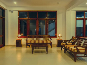 Savenrose Beach Villa