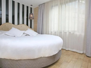 Qingmu Express Nanjing Danfeng Street branch 1