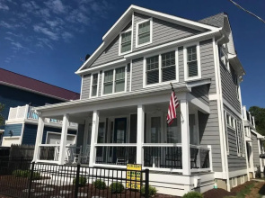 Lake Avenue 77