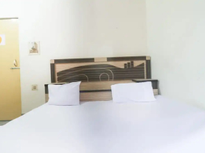 Samarpan Guest House by OYO Rooms