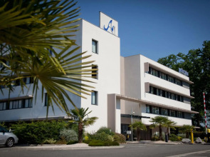 B&B HOTEL PAU Zénith