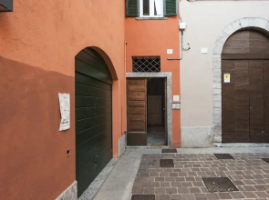 ALTIDO Romantic Loft for 3 in Perfect Como Centre
