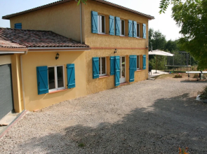 Paradise for All, With Private Pool, Trampoline, Table Tennis, Sports Field