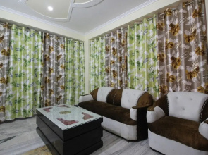 Sunrise Cave By OYO Rooms