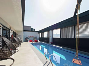 Hampton by Hilton Dubai Al Seef 