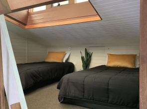 Montville Holiday Apartments