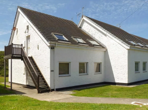 24 Isallt Lodges