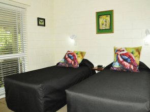 Kookaburra Lodge