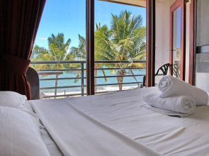 Sailors Beach Fiji